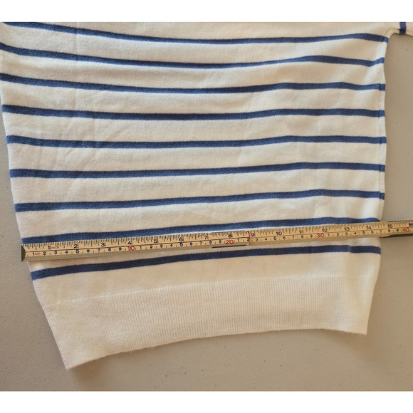 Unbranded Sweater Women's Small White with Blue Stripes Crew Neck NWOT - Picture 15 of 16